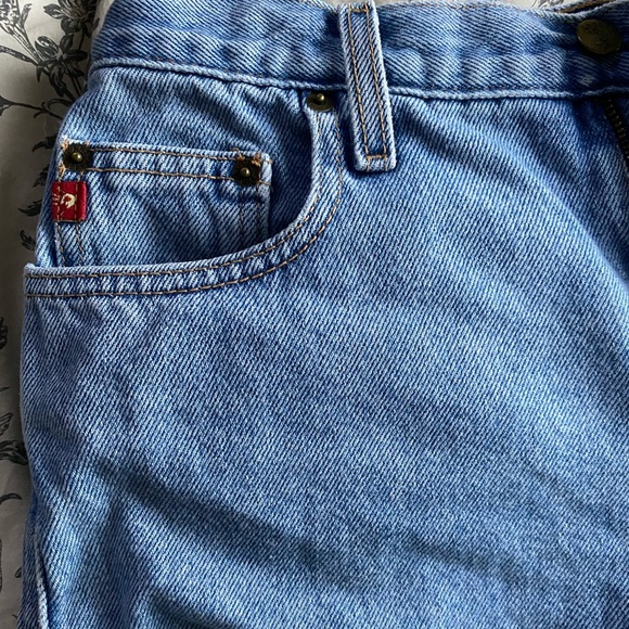VINTAGE Mudd Jean Shorts | Light Wash, High Rise - Picture 6 of 9
